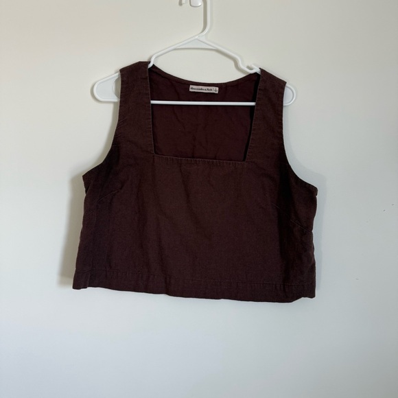 Two Piece Linen Set - Picture 2 of 5